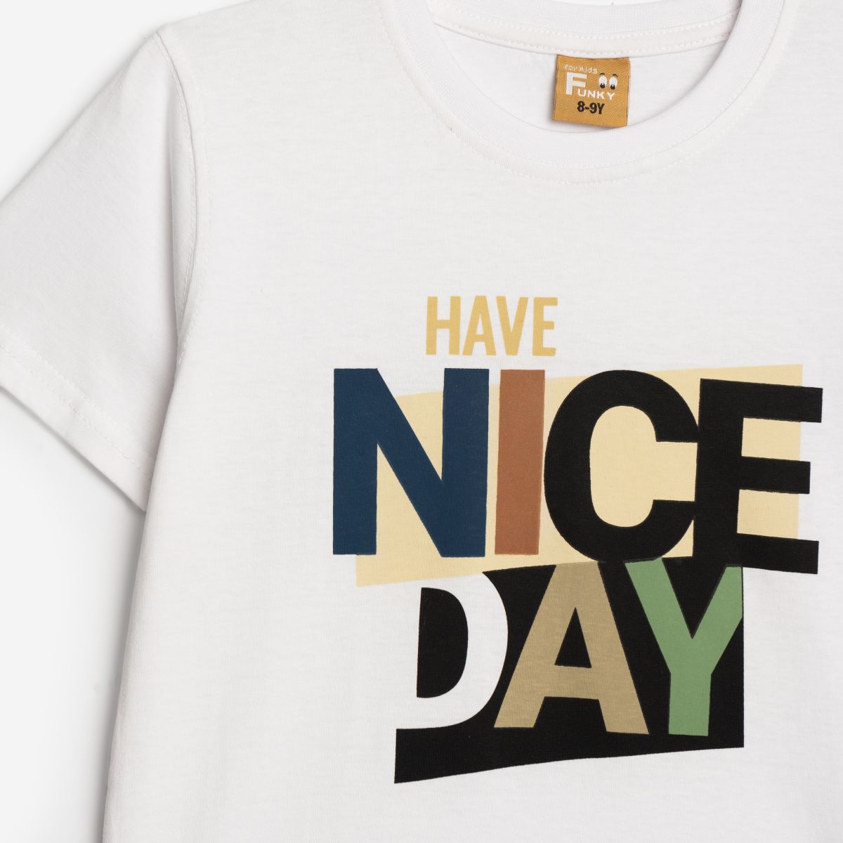 Κοντομάνικη μπλούζα αγόρι σε λευκό με τύπωμα | Alegria Fashion